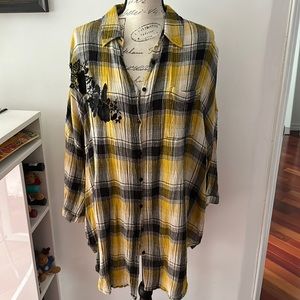 NWOT - Anthropology Plaid Tunic W embroidery - M/L